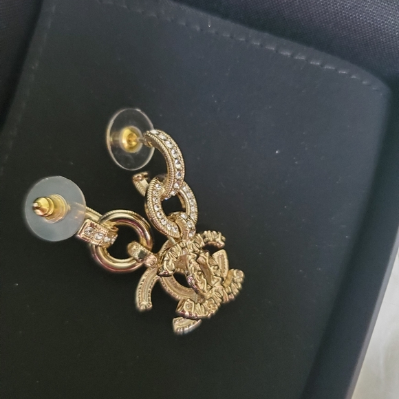 Chanel  golden/crystal 2021 costume earrings - Picture 12 of 15